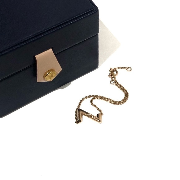 Auth Louis Vuitton 18k Solid Rose Gold Volt Upside Down Bracelet Q95977 Bracelet - Picture 6 of 13